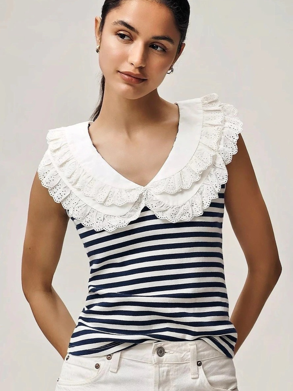 Maeve Ruffle top Striped Ruffle Collar Tank in Blue & White Size Small